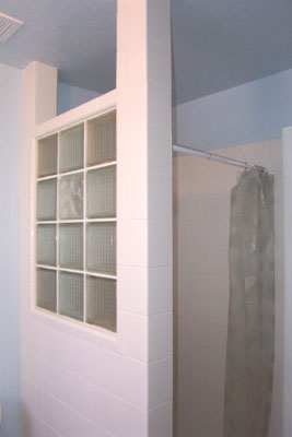 BATHROOM4